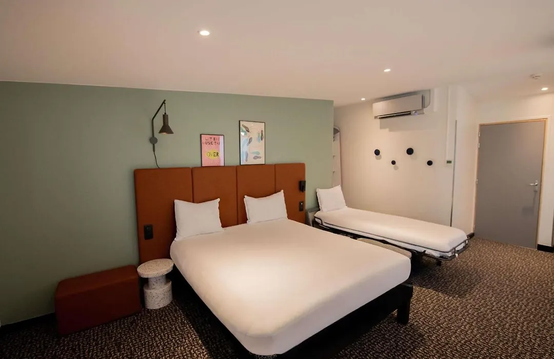 Ibis Paris Canal Saint Martin-1